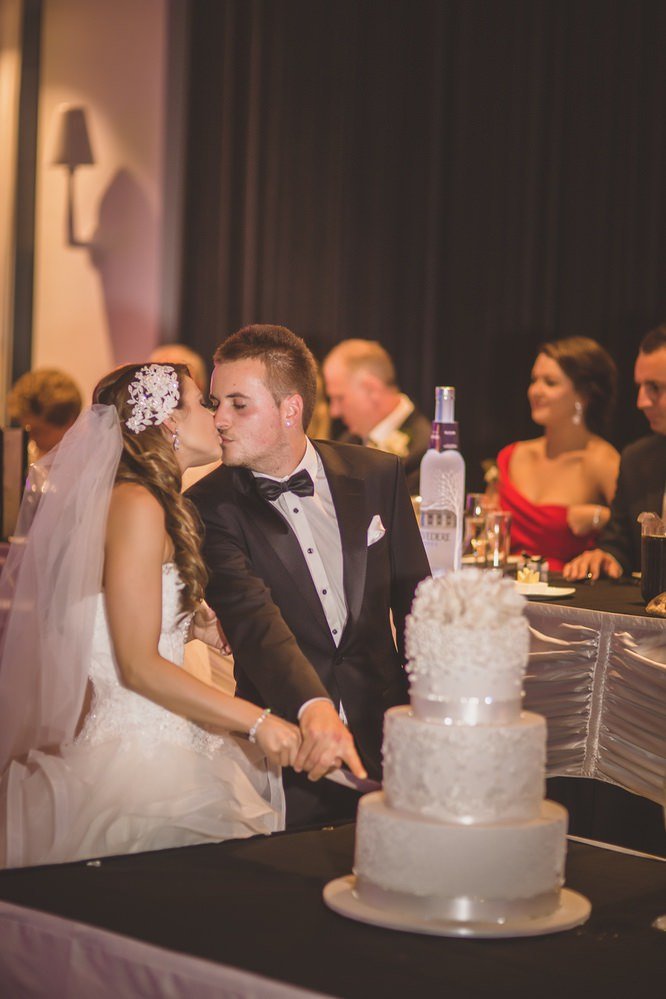 Lakeside Receptions Wedding Photos Lakeside Convention Centre Wedding Photographer Wedding Photography Package Melbourne 141130 071