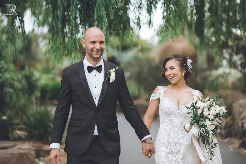 YH5BAEAAAAALAAAAAABAAEAAAIBRAA7