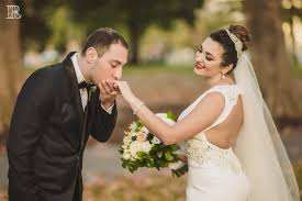 YH5BAEAAAAALAAAAAABAAEAAAIBRAA7