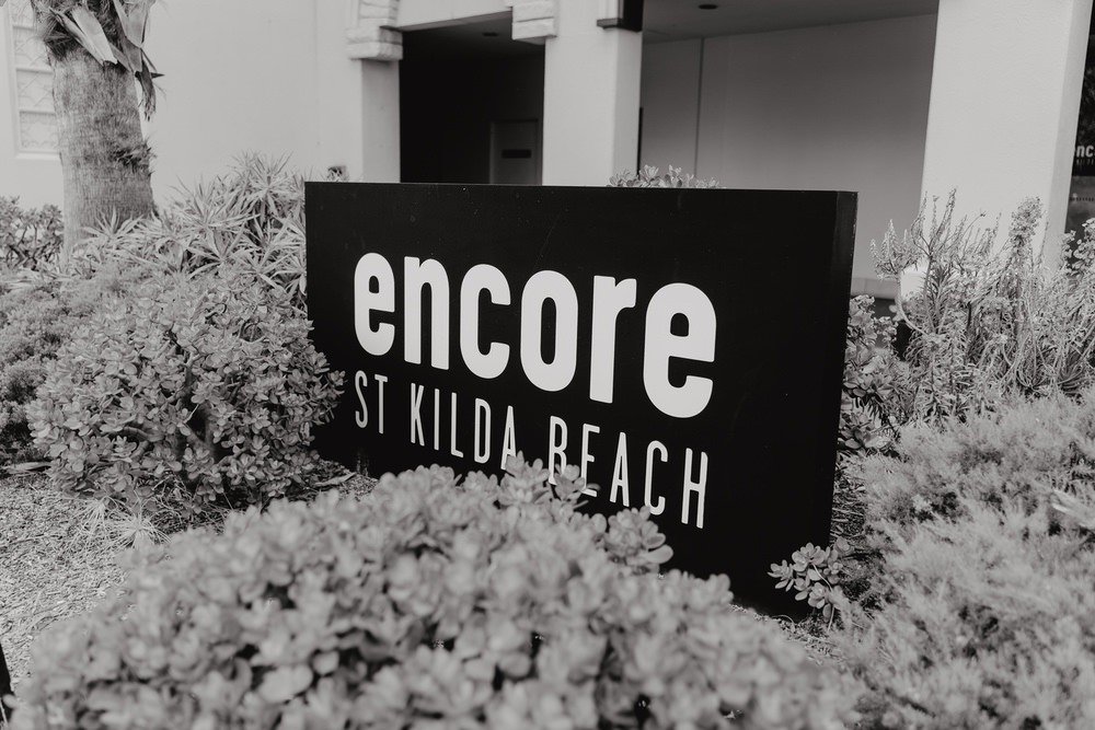 Encore St Kilda Beach Wedding Photos Encore St Kilda Beach Receptions Wedding Photographer Photography 191208 052