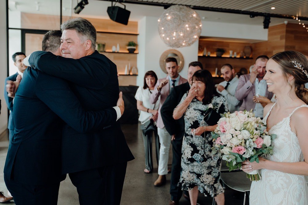 Encore St Kilda Beach Wedding Photos Encore St Kilda Beach Receptions Wedding Photographer Photography 191208 063