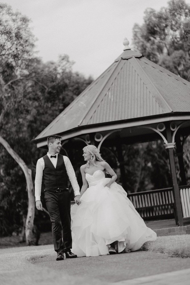 amora-hotel-wedding-photos-amora-hotel-receptions-wedding-photographer-wedding-photography-package-melbourne-151219-059 Amora Hotel Wedding Photos Amora Hotel Receptions Wedding Photographer Wedding Photography Package Melbourne 151219 059